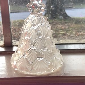 Winter Dreams Holiday Bell